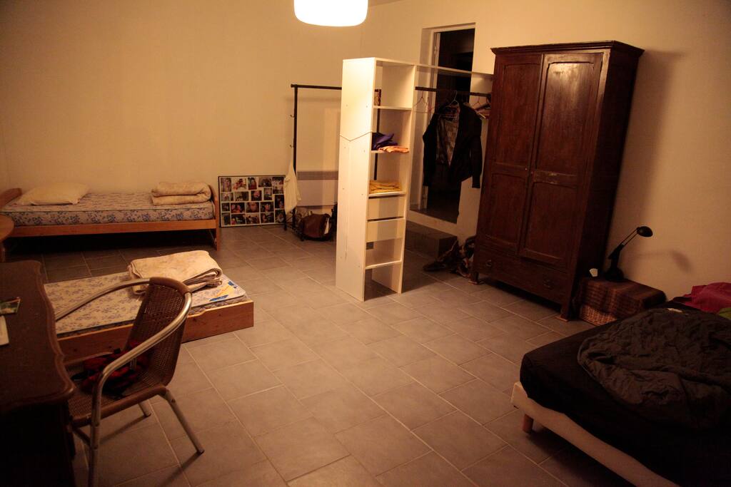 Chambre de nuit sous un autre angle