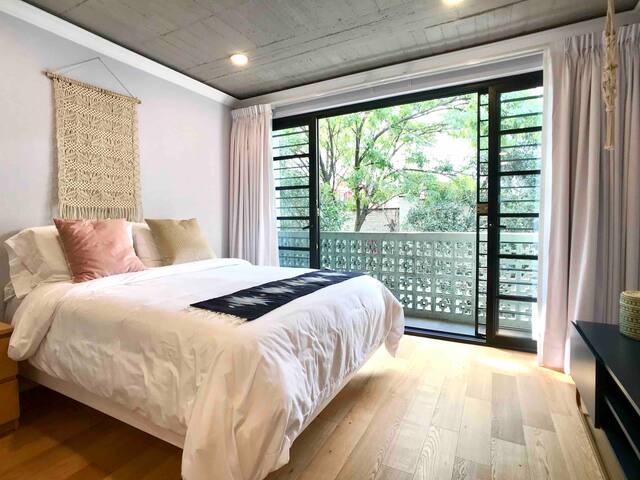 NEW & HANDSOME APT | 2BR| 2BTH | ❤️ OF LA CONDESA