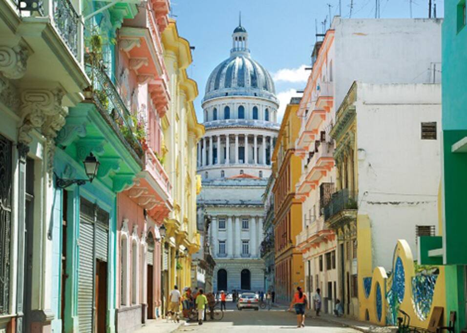 Calle Teniente Rey , termina en el Capitolio