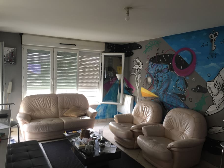 Brain Salon