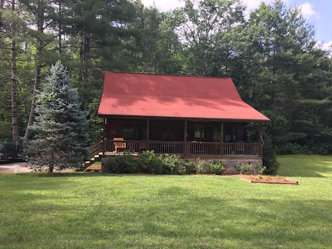 Log Cabin on Snowbird Creek - Hot Tub- Fishing