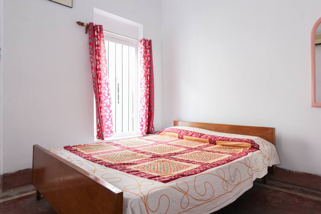 Room 1 with A.C, writing desk and wifi.