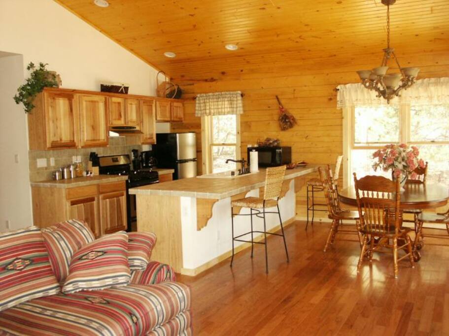 Fully equipped kitchen with BBQ on deck