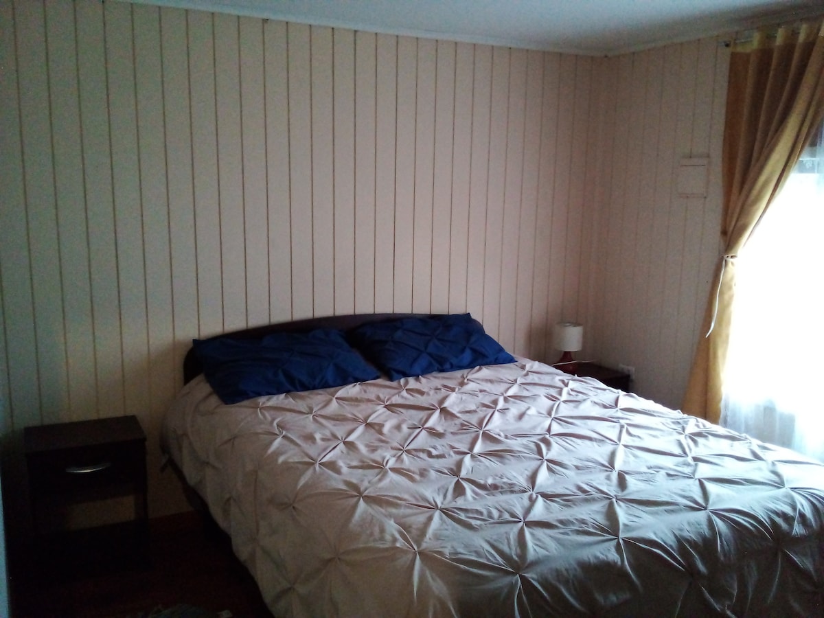 سرير مزدوج بمساحة 2