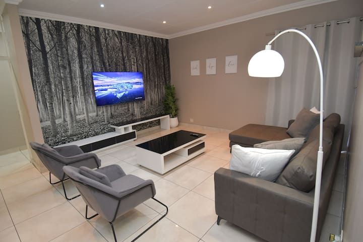 Menlyn Maine - The Smart Home - Pretoria (South Africa)