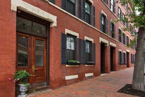 Cute South End Apt in AMAZING location