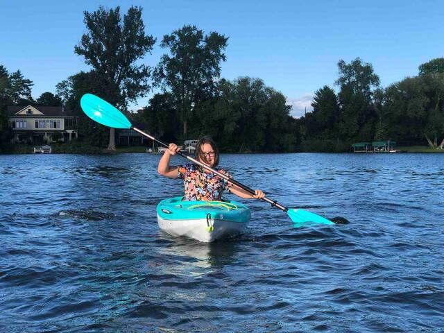 Bone Lake Escape – Hot Tub Oasis gallery image 5