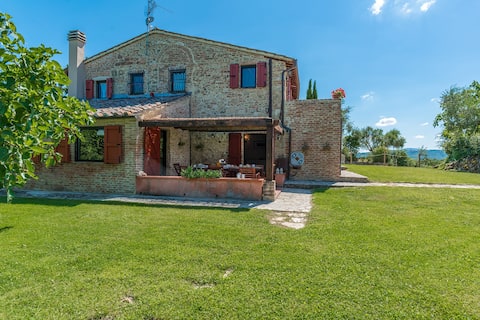Melogranino Farmhouse