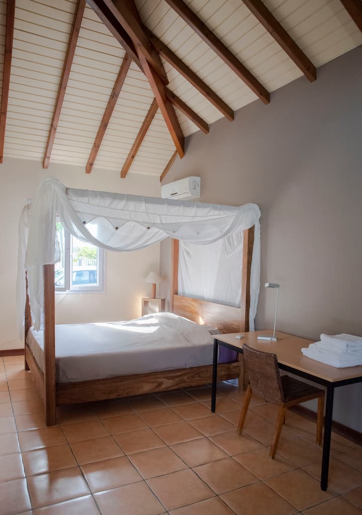 غرفة النوم 2