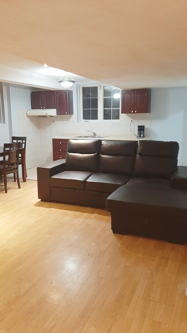 Guest Suite - Markham