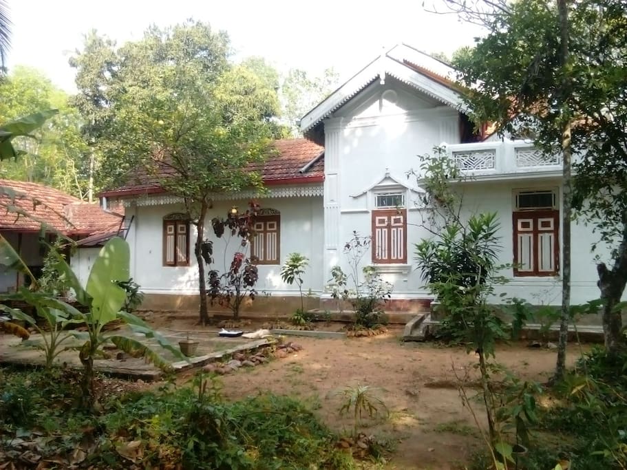 Side view of the establishment