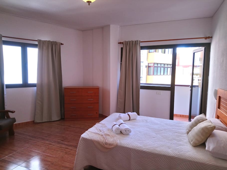 Large Bedroom 1 with balcony