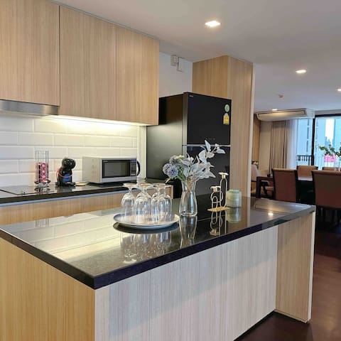 260m² 4BR/EmSphere/BTS Phrom Phong Asok/Pool GYM gallery image 5