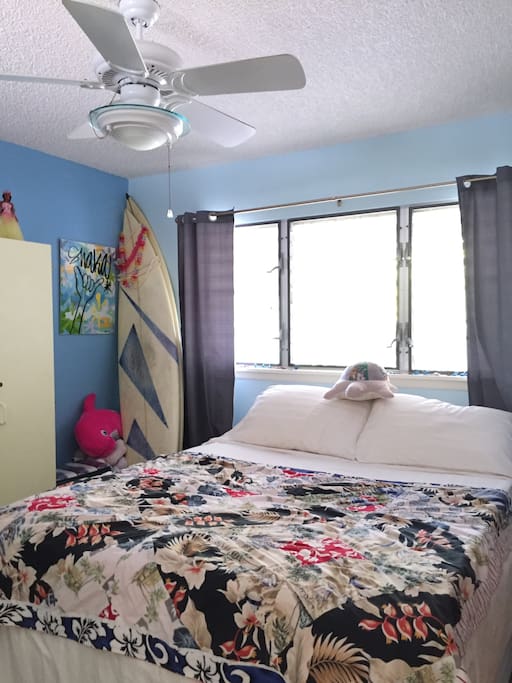New curtains installed.....how do they look? ;-) and a ceiling fan to keep you nice and cool