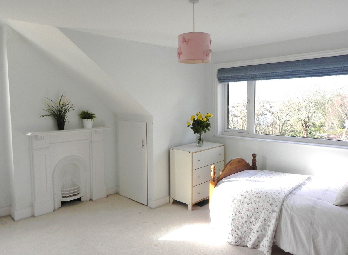 Views of the sea and The Downs from this second floor bedroom