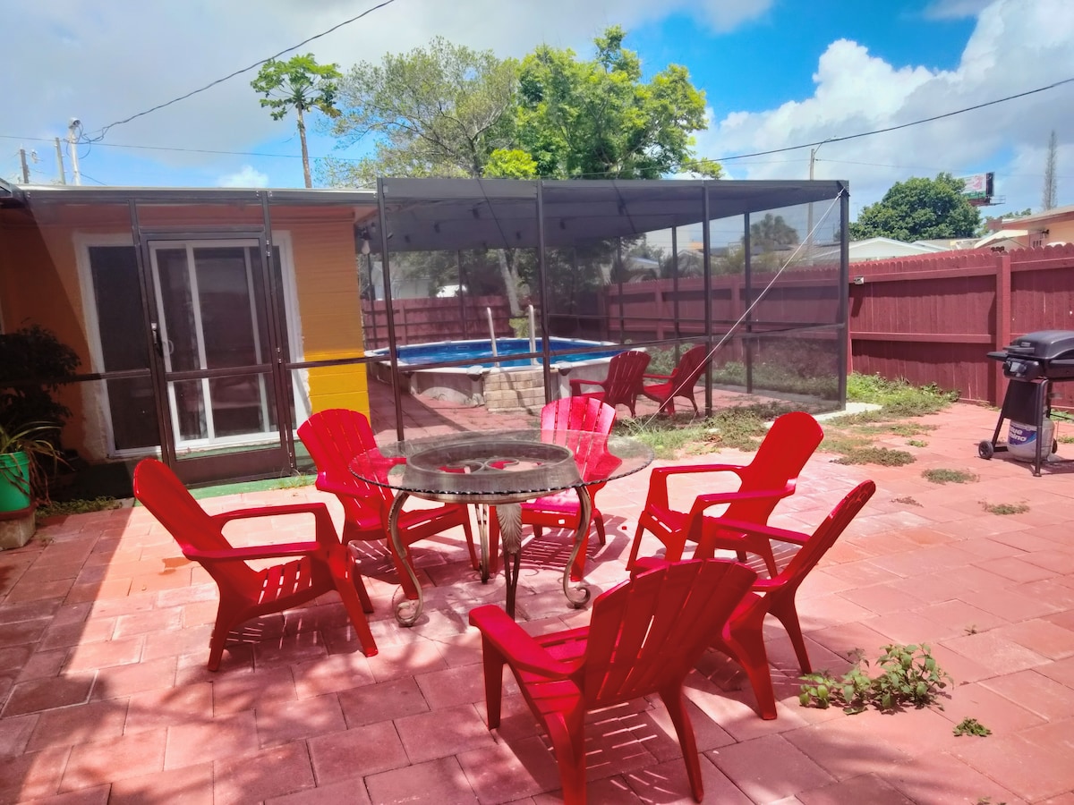 entire home home heated pool 2 pet friendly Houses for Rent in