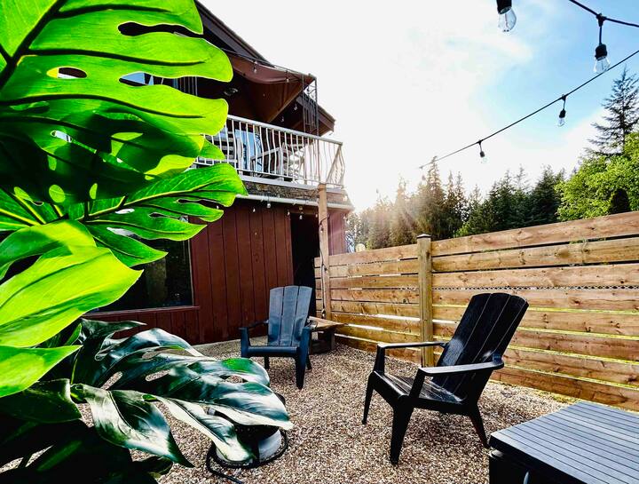 Blind Bay Vacation Rentals & Homes British Columbia, Canada Airbnb