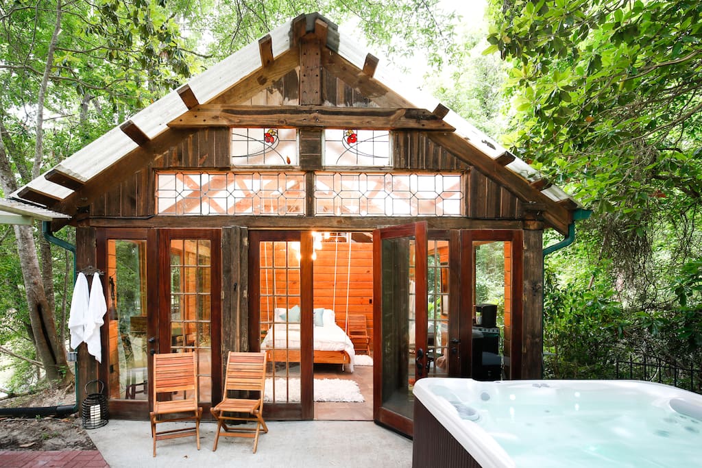 Naturalist Boudoir, Romantic Cabin