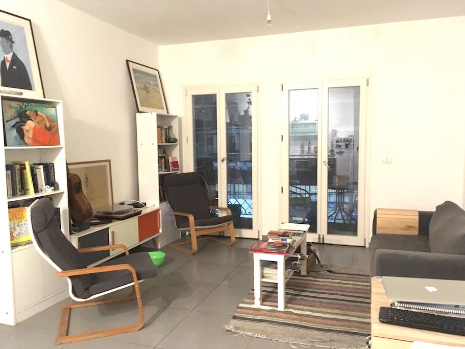 The pics before are brighter because they were taken by Airbnb. This is how the furniture is currently arranged