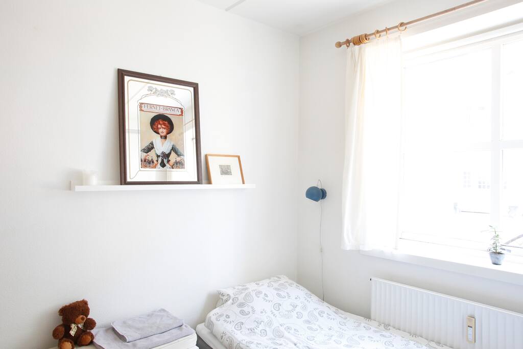 'Your' room with desk and lots of storage.