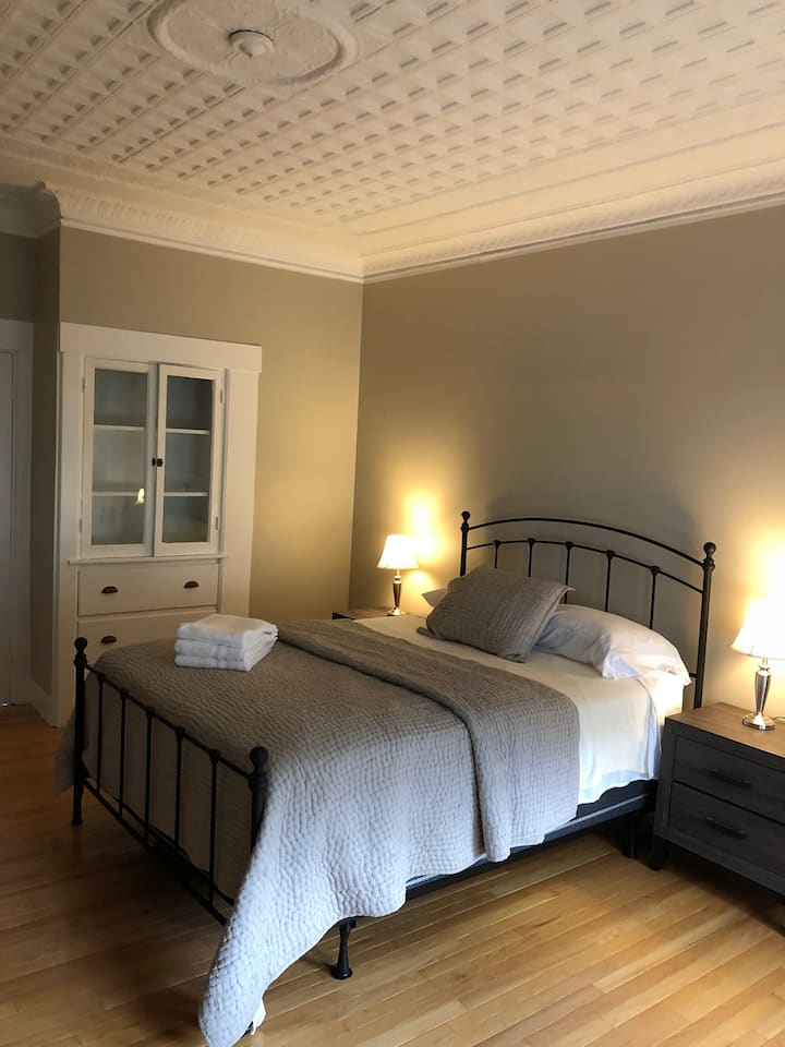 Manchester NH, North end 3 Apartments for Rent in Manchester, New