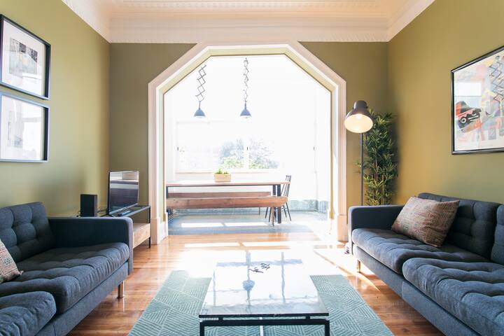 Big Central Flat 3D by Central Hill gallery image 2