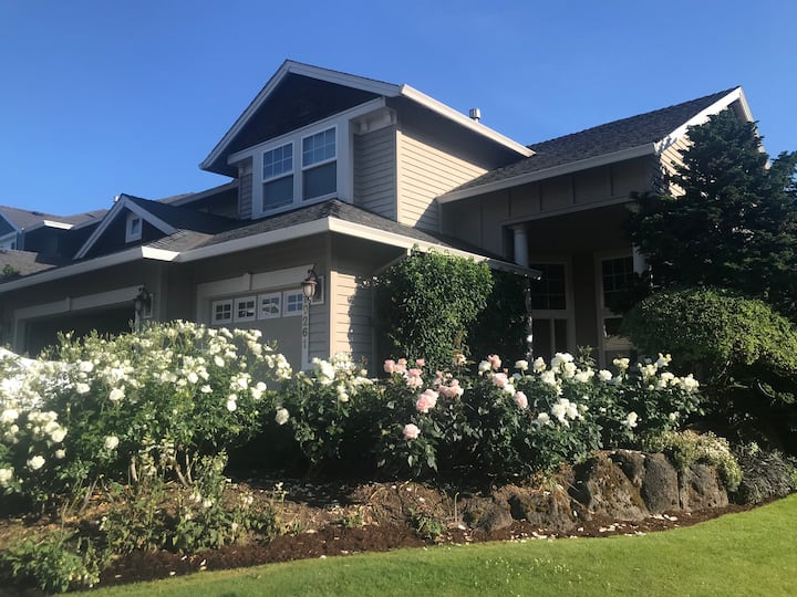 Happy Valley Vacation Rentals & Homes Oregon, United States Airbnb