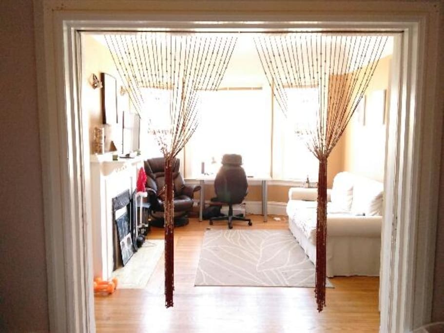 Separate room, can be divided by sliding doors