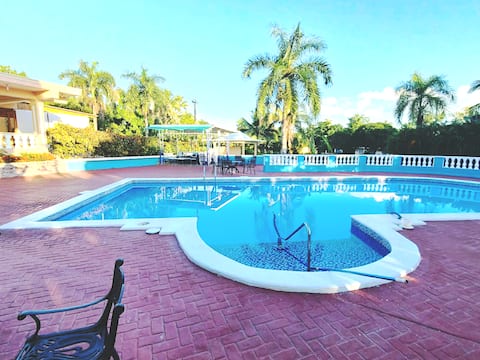 La Casona is a beauty to enjoy as a family!