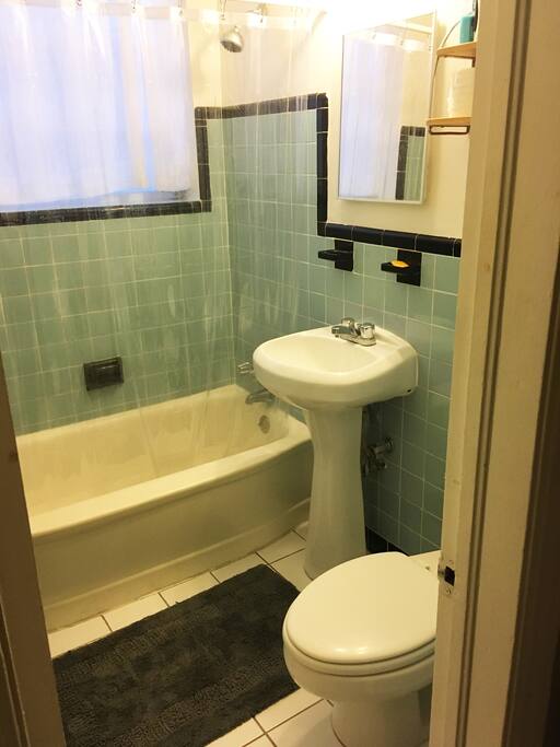 Towels, toiletries included.