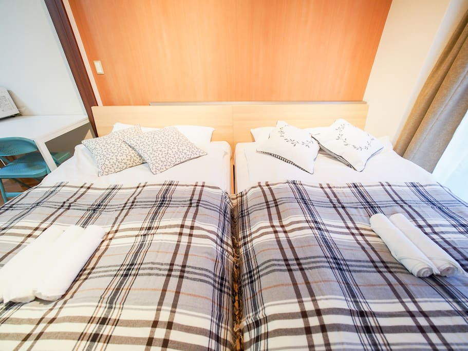 2 Double bed