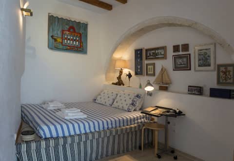 Successful Airbnb property: CAMARA II in Δήμος Κιμώλου