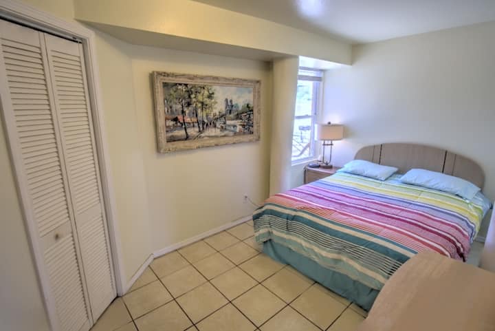 Oleander Beach Lodge #3