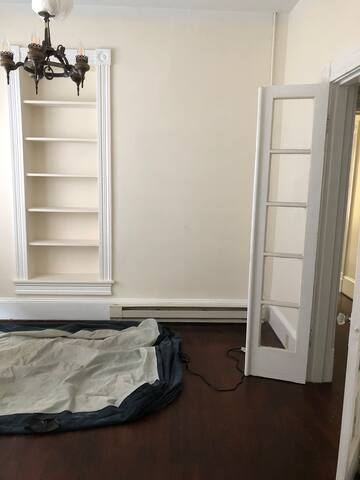Friendly condo ! It’s a studio room !