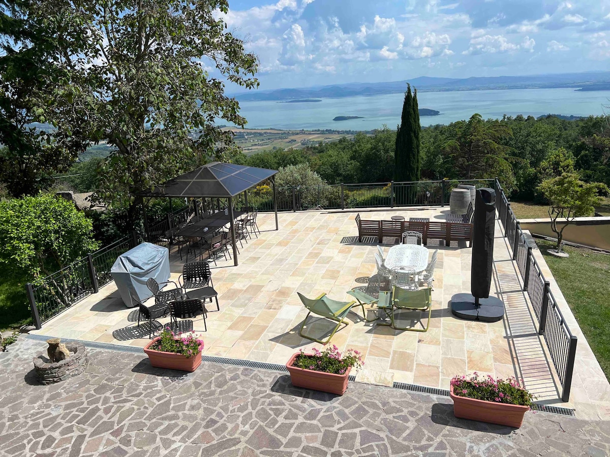 Farmhouse above Lake Trasimeno - Starlink WiFi