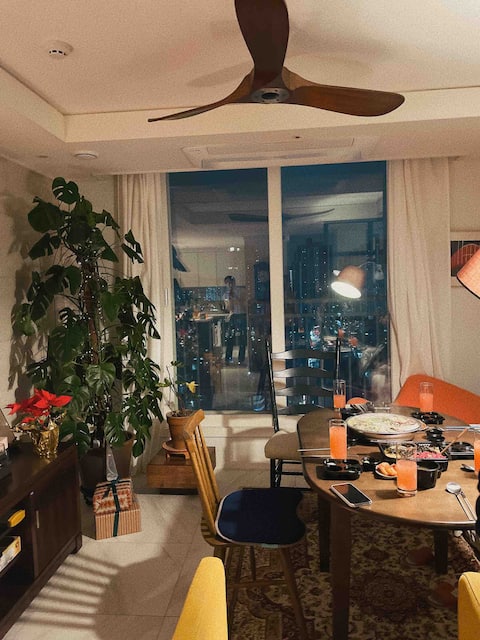 [Max 4 people] Casa 157# High-rise Mountain River View # Bedding Daily Laundry # Parking Support # 1