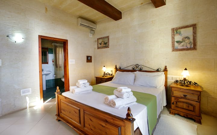 Bedroom with ensuite First Floor