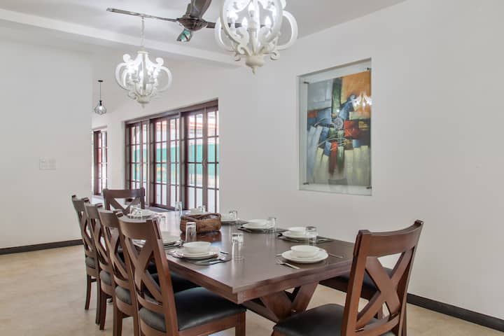 Well furnished and luxurious Villa in Calangute