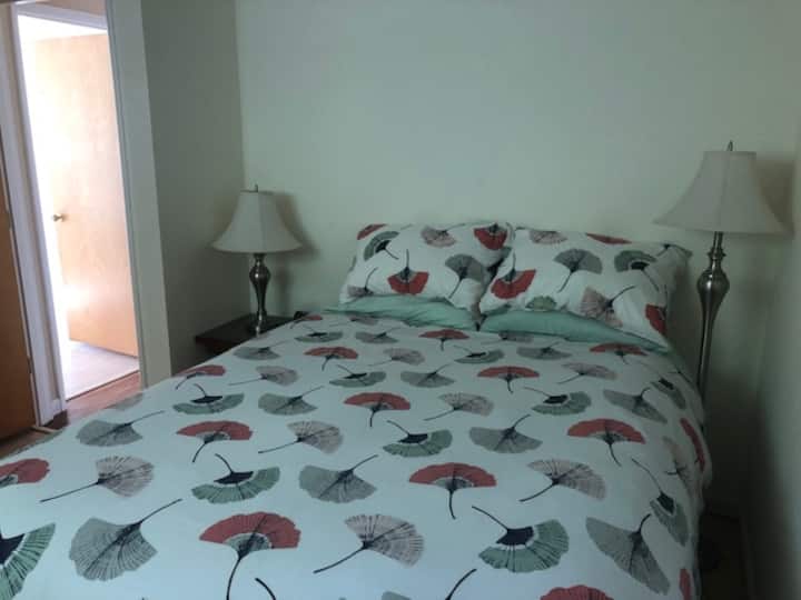 ห้องนอนที่สอง (Second Bedroom)