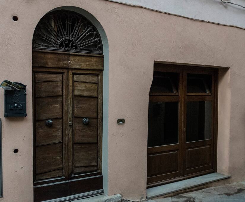Ingresso sulla strada principale