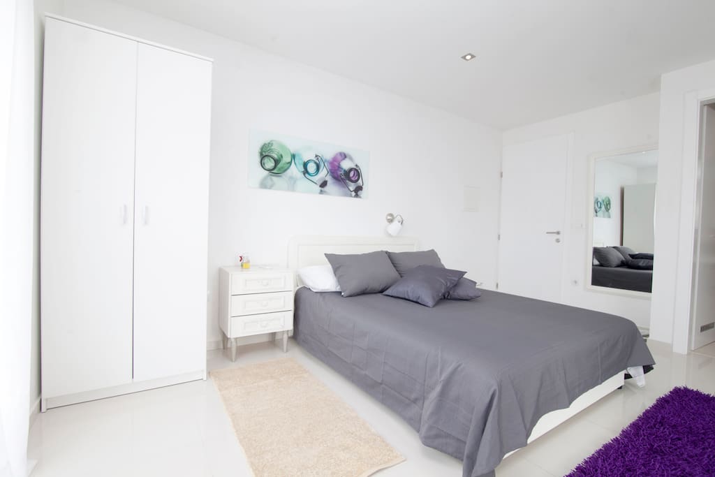 Basic room