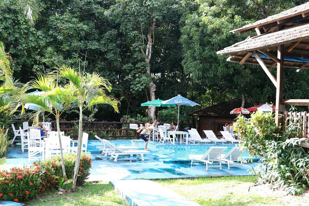 Área da Piscina