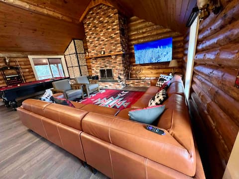 Top performing Airbnb: Large Log House with River Views in Jasper & Hinton