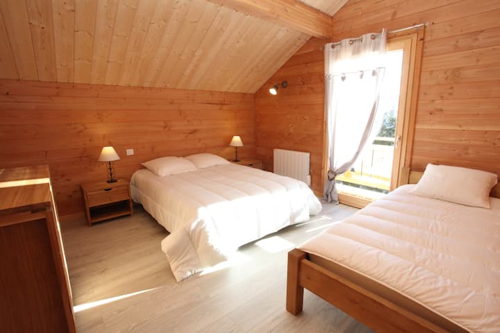 Spavaća soba za 3 osobe s balkonom