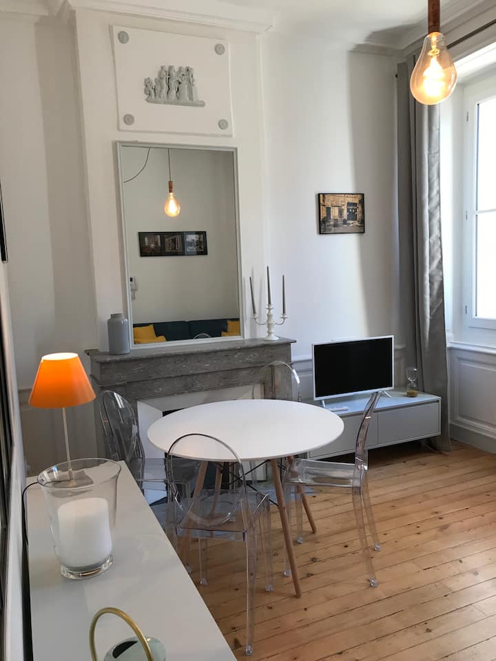 Magnifique Studio De Caractère - Centre Ville - La Rochelle