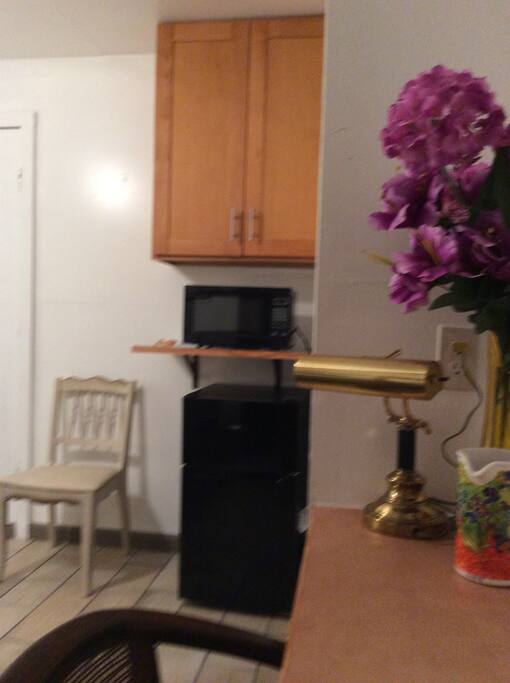 Mini kitchenette