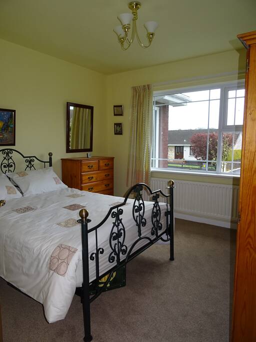 Second bedroom