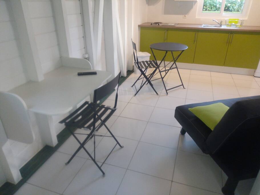 Bureau pour ordinateur