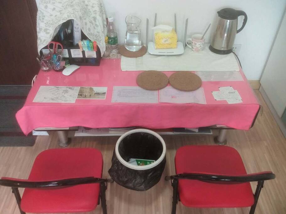 茶几,可以两个人吃饭