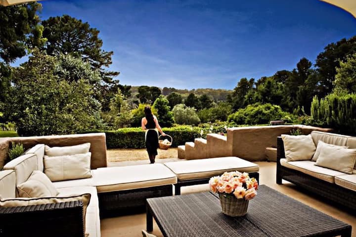 Exclusive Use - Tussie Mussie Vineyard Retreat - Shoreham